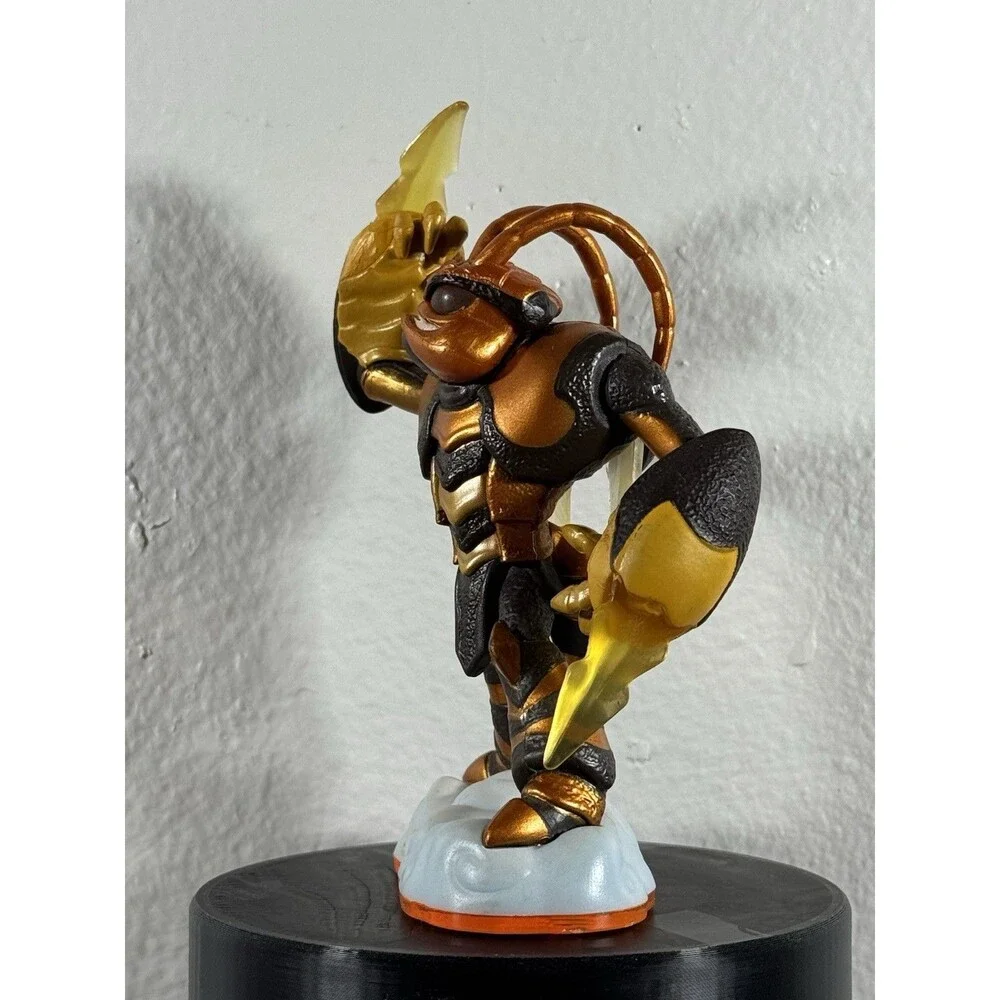 Skylanders Giants  Swarm Video Game Figure Activision